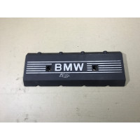 Декоративная крышка двигателя