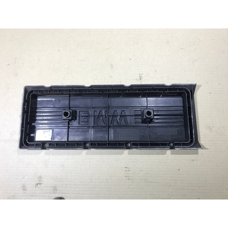 Декоративная крышка двигателя (двигатель и элементы) BMW 7-series E38 11121736003