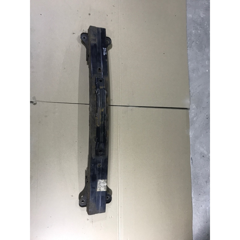 Усилитель бампера (наружные элементы кузова) KIA Sorento BL 2007 2.5 CRDI 865303E500