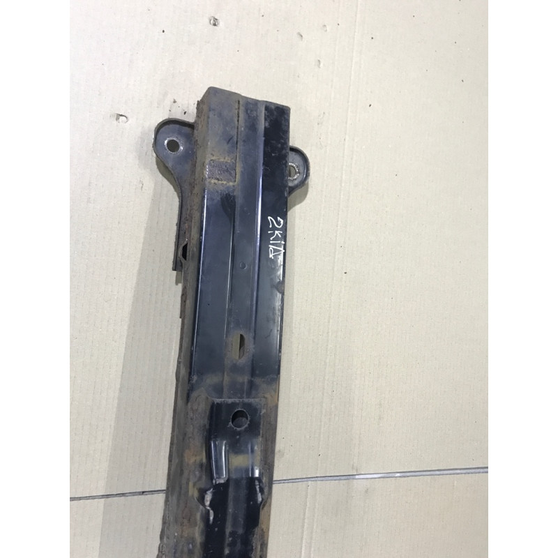 Усилитель бампера (наружные элементы кузова) KIA Sorento BL 2007 2.5 CRDI 865303E500