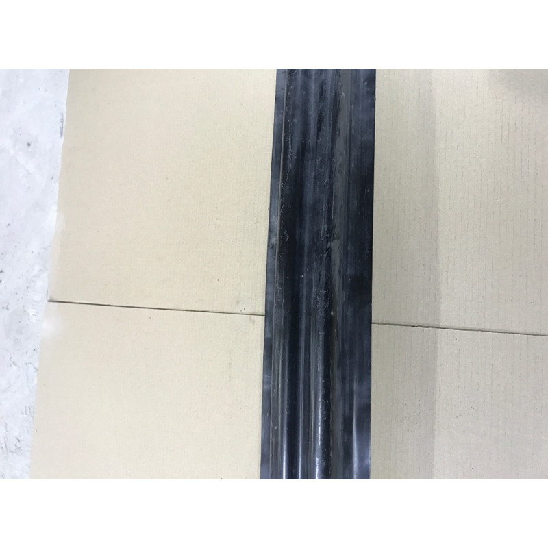 Усилитель бампера (наружные элементы кузова) Volkswagen Golf 1K 2004 2.0 BKD 1K0807305C