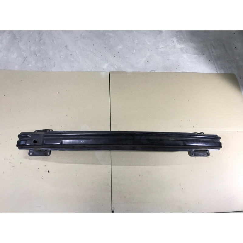 Усилитель бампера (наружные элементы кузова) Volkswagen Passat B6 2008 2.0 BKP 3C5807305