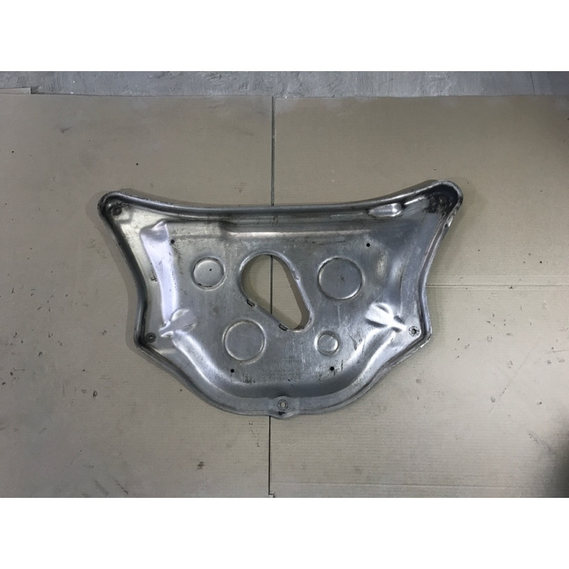 Захист двигуна (кузов і елементи) BMW 5-series E60 2004 M54B22 31116752310