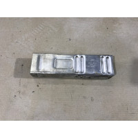 Кронштейн усилителя бампера