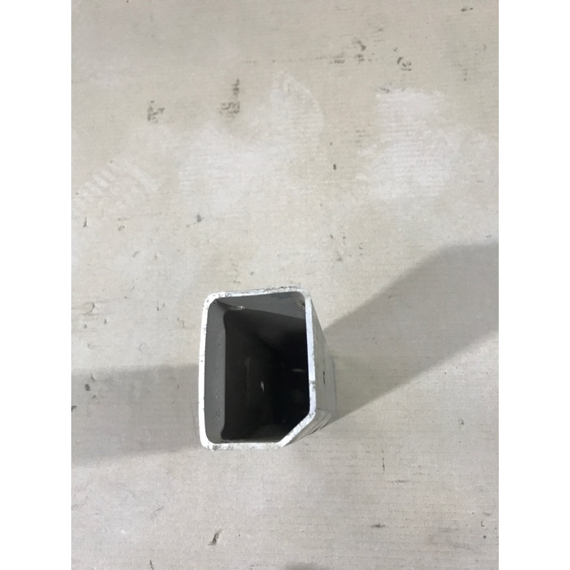 Кронштейн усилителя бампера (стекла и зеркала) AUDI A4 B6 2.4BDV