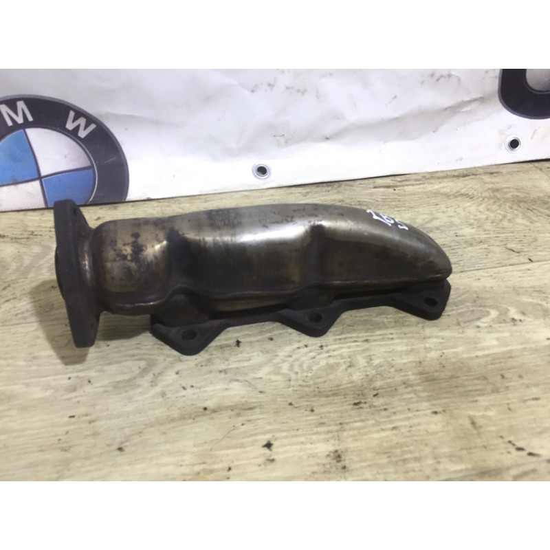 Коллектор выпускной (выпускная система) Volkswagen Passat B5 2003 2.5 AKN 059253033C