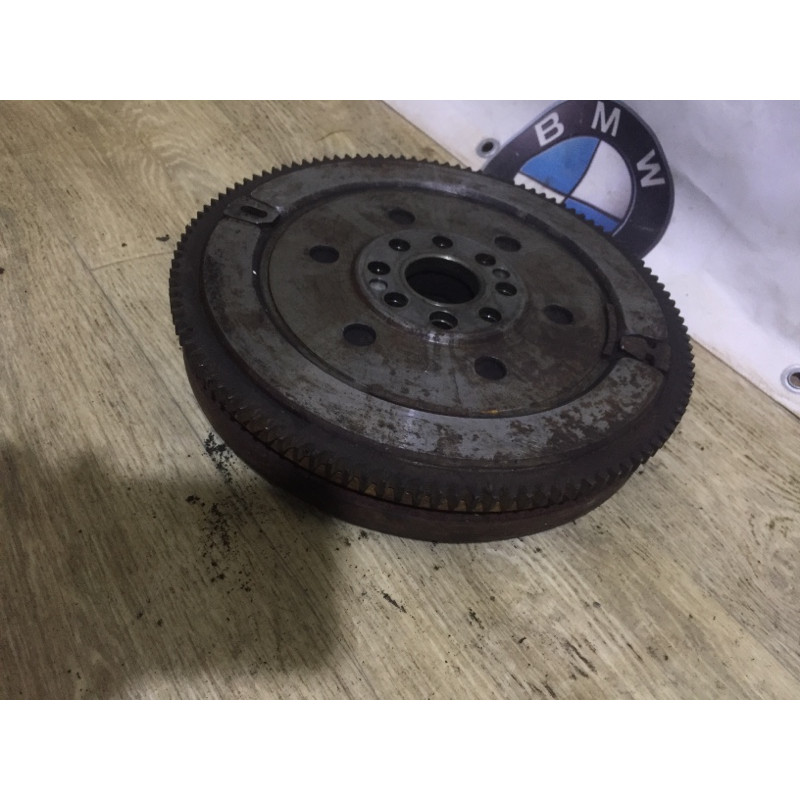Маховик (двигатель и элементы) BMW 5-series E34 M43b18 21211222510