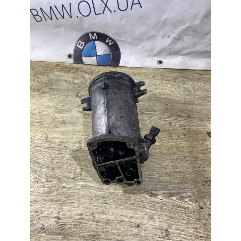 Корпус масляного фільтра (двигун та елементи) BMW 5-series E39 11422243259