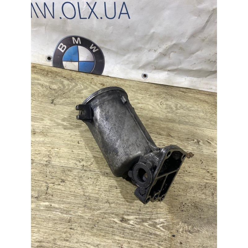 Корпус масляного фільтра (двигун та елементи) BMW 5-series E39 11422243259