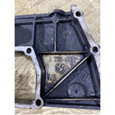 Передняя крышка мотора