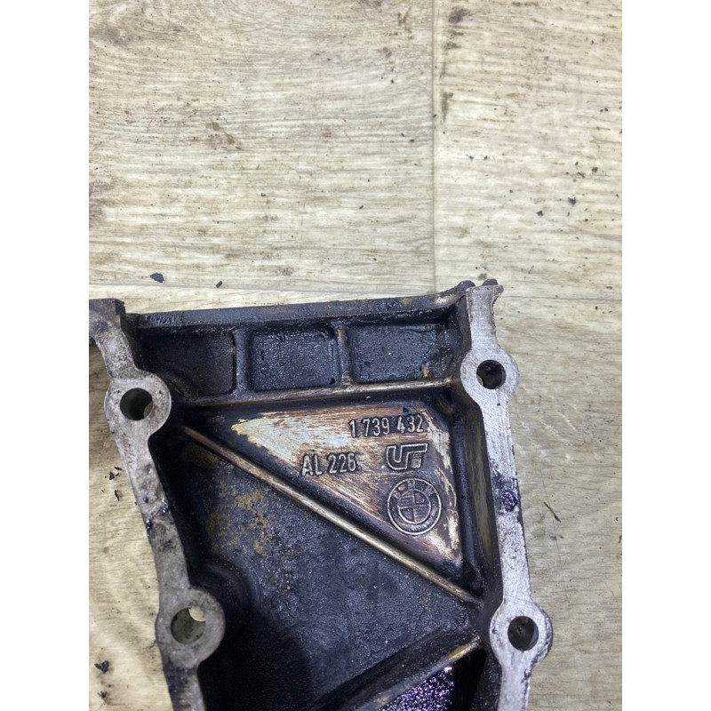 Передня кришка двигуна (двигун та елементи) BMW 5-series E34 M43b18 11141439645