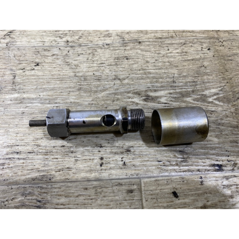 Клапан (двигатель и элементы) BMW 5-series E34 11421271318