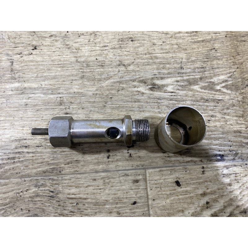 Клапан (двигатель и элементы) BMW 5-series E34 11421271318