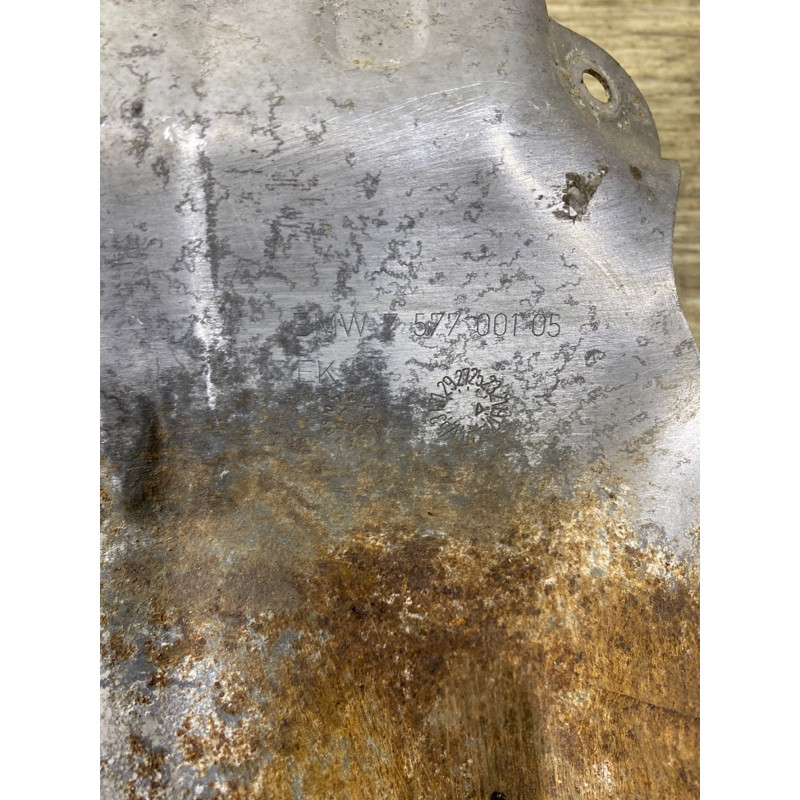 Термозащита (наружные элементы кузова) BMW 5-series F10 2013 N63B44 11657577001