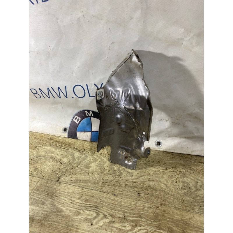 Термозахист (зовнішні елементи кузова) BMW 5-series F10 2013 N63B44 11657577003