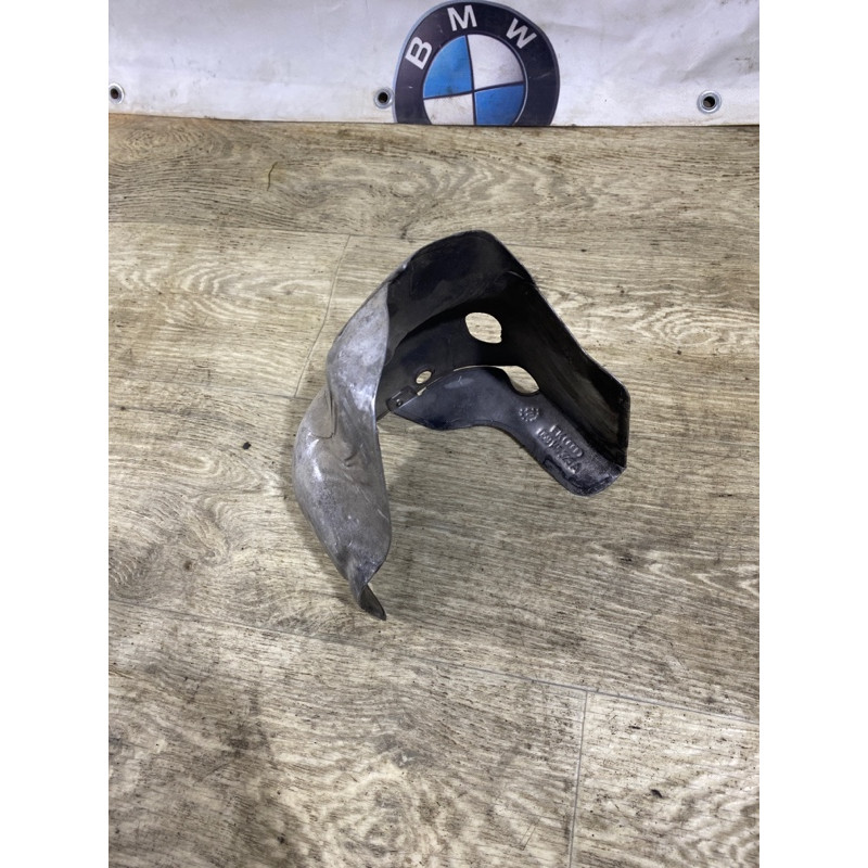 Защита (кузов и элементы) Volkswagen Passat B5 2003 2.5 AKN 059145325a