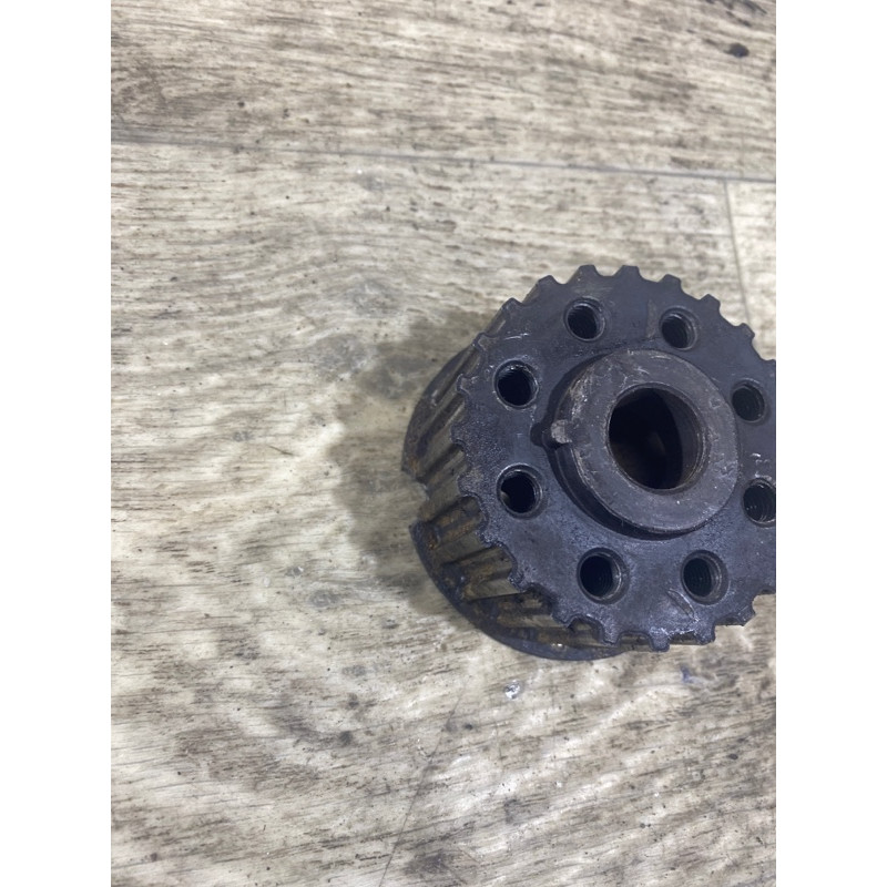 Звезда (двигатель и элементы) AUDI A6 C5 2001 2.5 AKE 059105263a