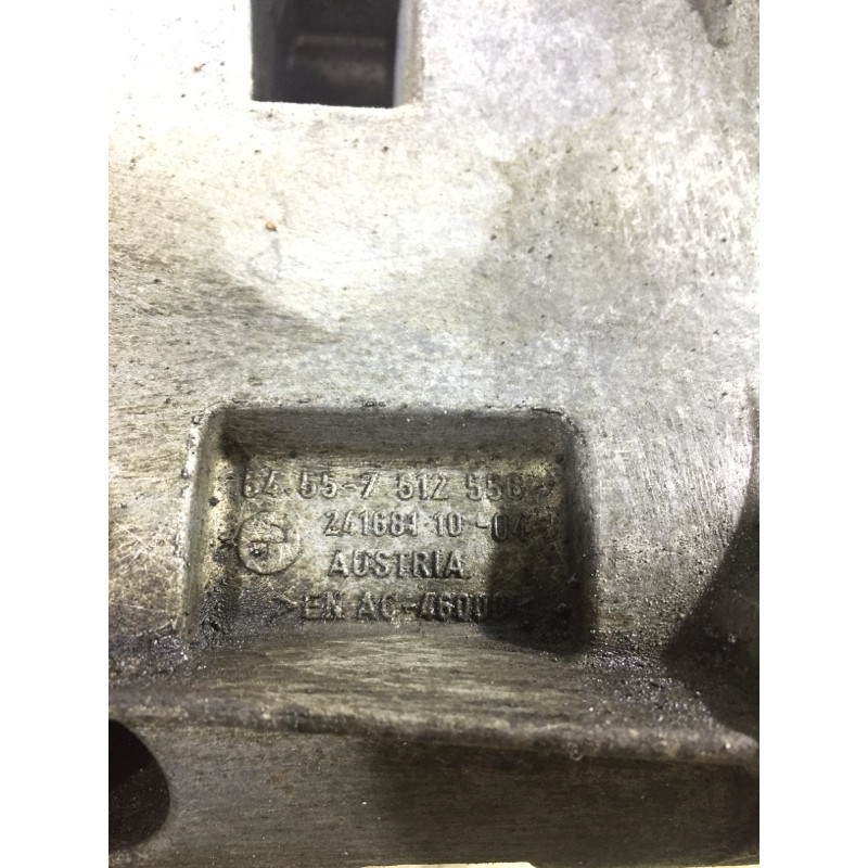 Кронштейн (двигатель и элементы) BMW 5-series E60 2004 M54B22 64557512556