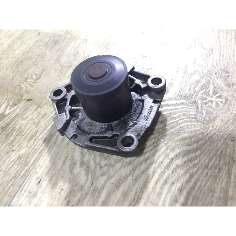 Помпа (система охлаждения) Opel Insignia A 2012 2.0 DTH 55568637