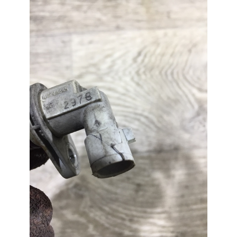 Датчик положения коленвала (электрика двигателя) Opel Insignia A 2012 2.0 DTH 46798345