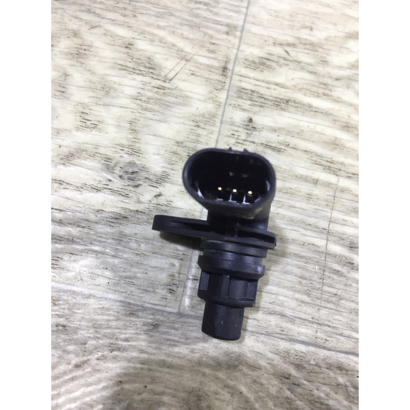 Датчик положения распредвала (электрика двигателя) Opel Insignia A 2012 2.0 DTH 55201876