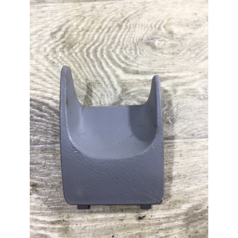 Заглушка (салон) Opel Vivaro 1 2007 1.9 D 8200125567