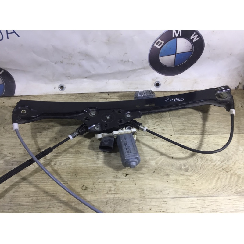 Механизм стеклоподъемника с мотором (кузов и элементы) BMW 5-series E60 2005 N52B25 51357075667