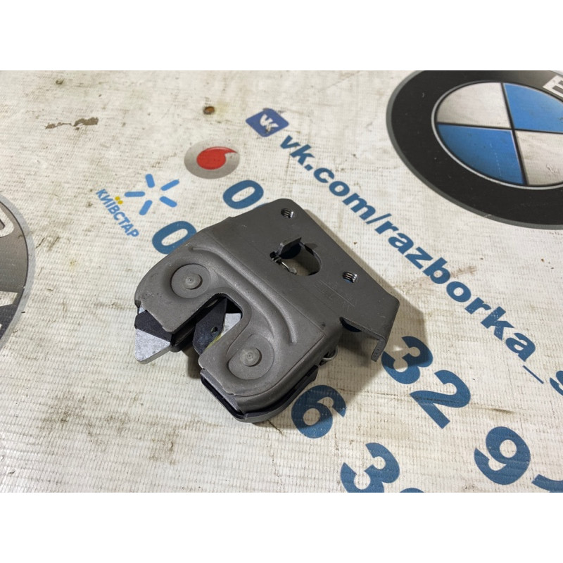 Замок сидіння (салон) BMW 3-series F30 2013 N26B20 52207112864