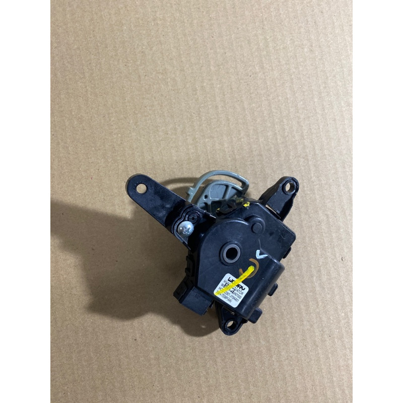 Привод заслонки отопителя (отопление и кондиционирование) KIA Sorento UM 2013 2.4 971611UAA0