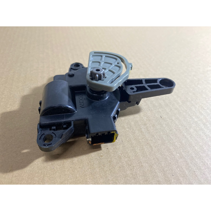 Привод заслонки отопителя (отопление и кондиционирование) KIA Sorento UM 2013 2.4 971611UAA0