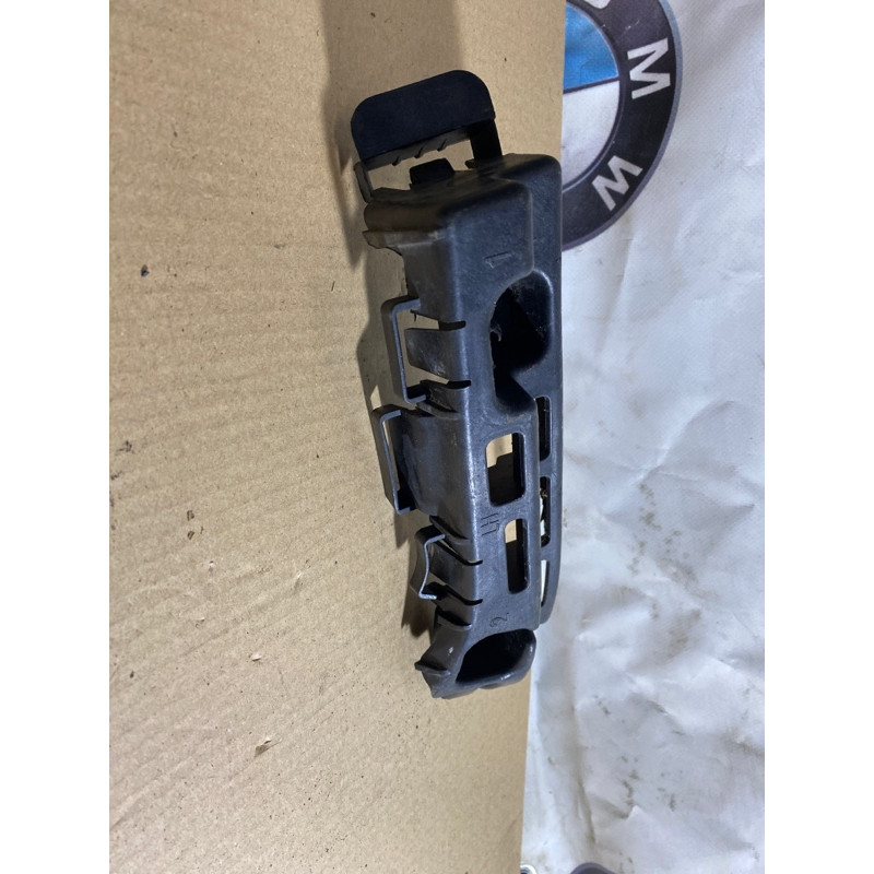 Крепление бампера (кузов и элементы) CHEVROLET Cruze J300 2012 1.8 96962847