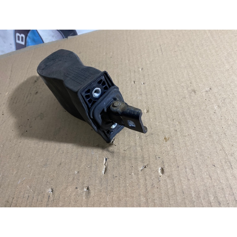 Ограничитель двери (кузов и элементы) Volkswagen Jetta MK6 2011 2.0 5n0837267