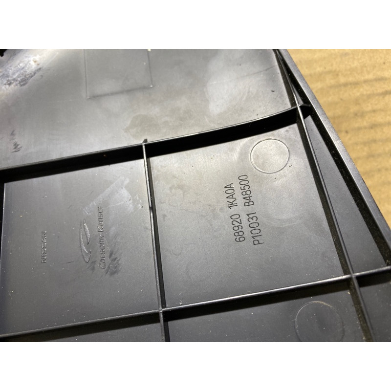 Пластик салону (салон) Nissan Juke F15 2011 1.6 689201ka0a