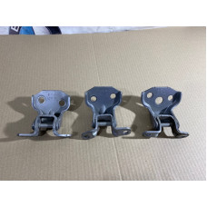 Петля двери