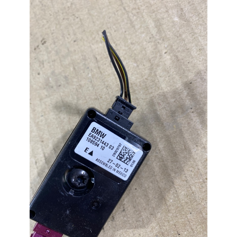 Підсилювач антени (електрика) BMW 3-series F30 2013 N26B20 65209231443