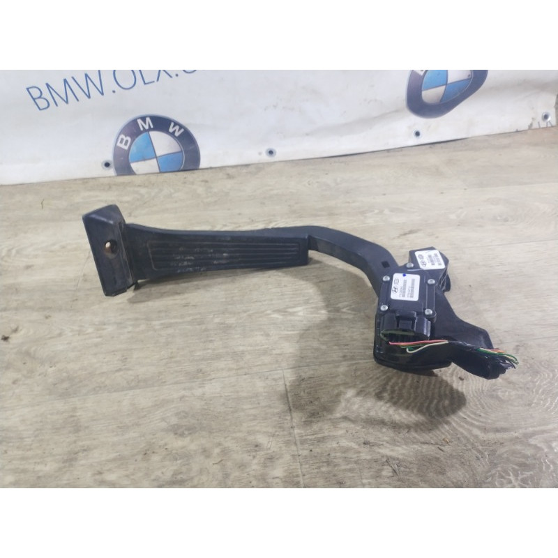 Педаль газа (электрика двигателя) Hyundai Sonata YF 2013 2.4 327003q110