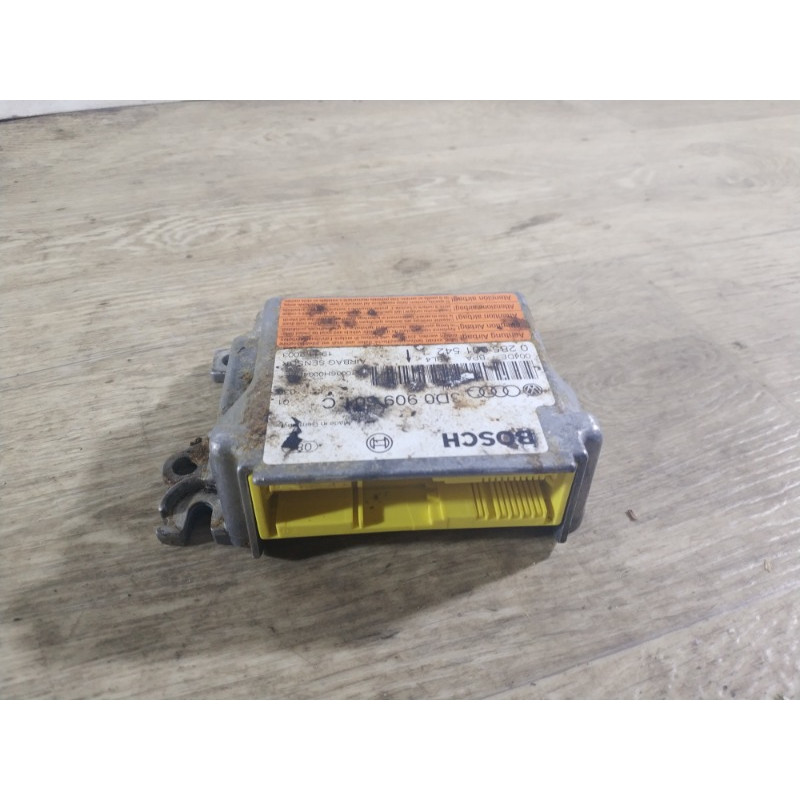 ЭБУ (электрика / блоки управления) Volkswagen Touareg 7L 2004 3.2 3d0909601c