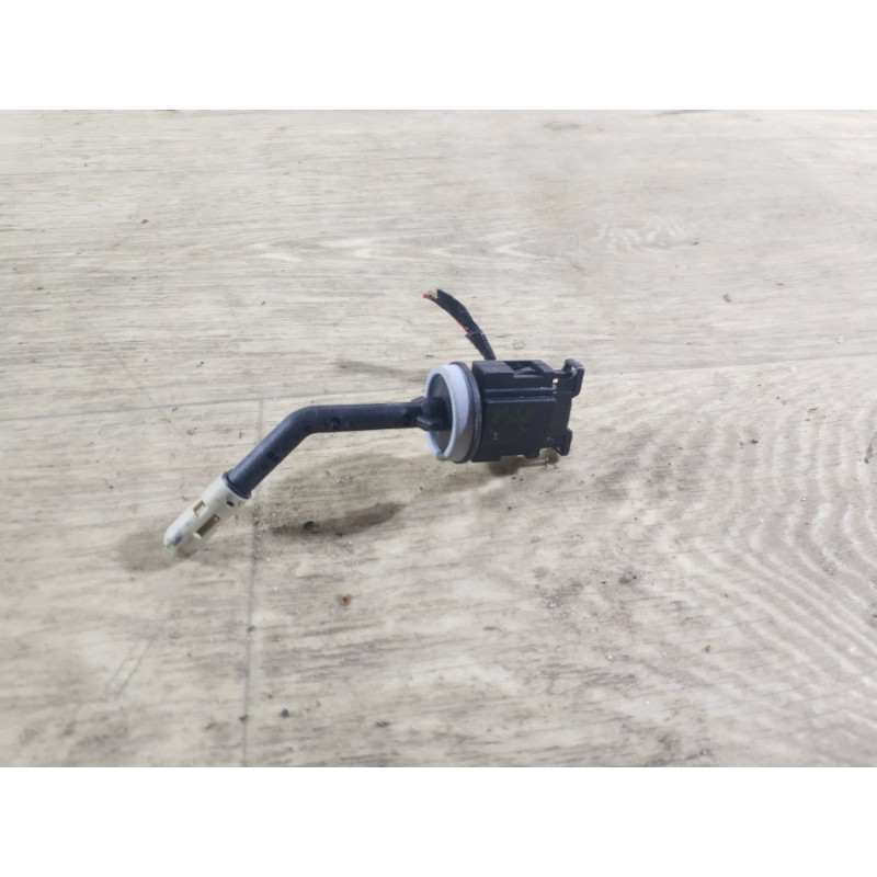 Датчик температуры (электрика / датчики) Volkswagen Passat B7 2013 2.5 1k0907543h