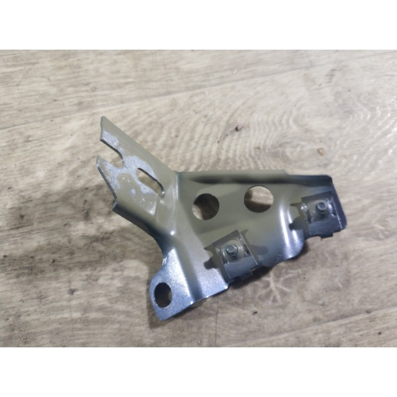 Кріплення крила (кузов і елементи) CHEVROLET Volt 1 2012 1.4 22870063