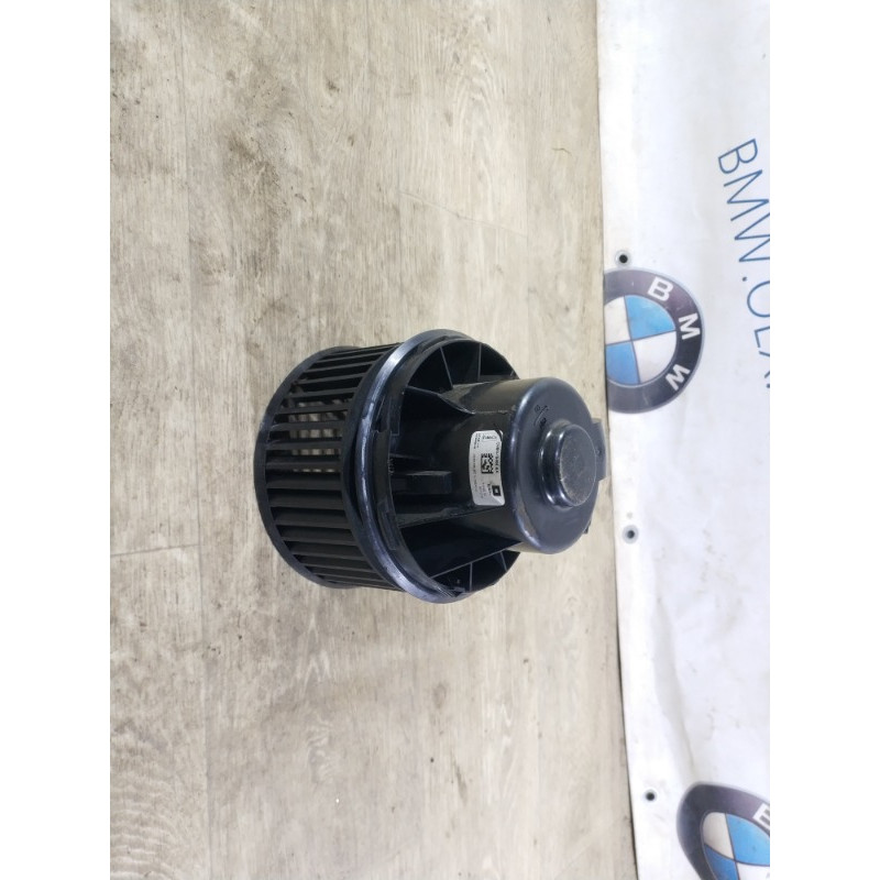 Мотор печки (отопление и кондиционирование) FORD Focus MK3 2014 2.0 H1FZ19805A