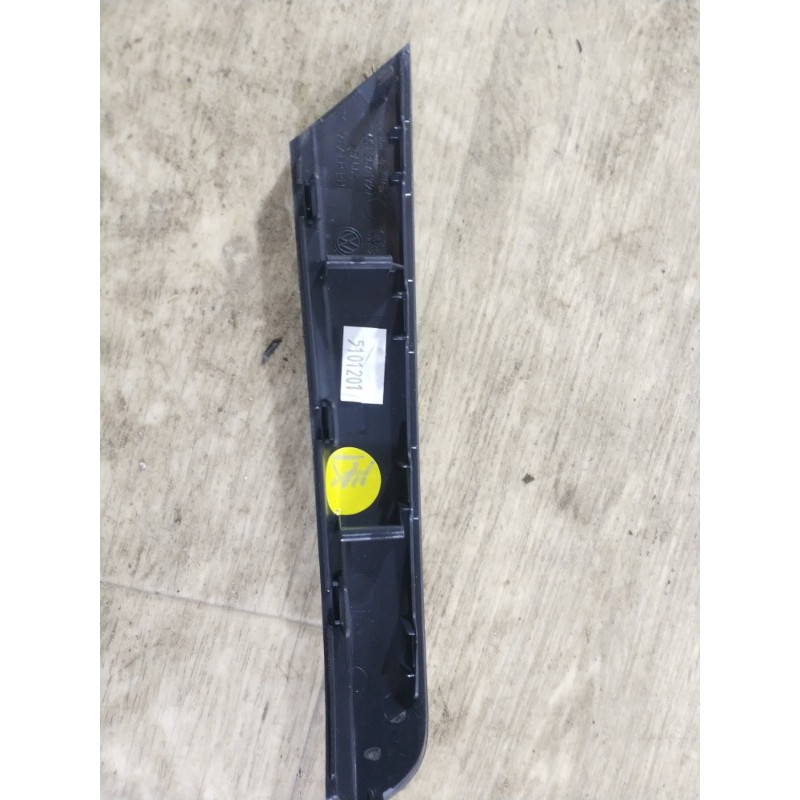 Накладка двери внутренняя (салон) Volkswagen Passat B7 2013 2.5 561867172