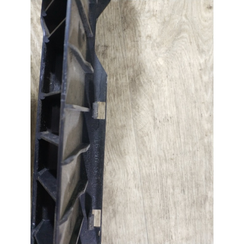 Крепление бампера (кузов и элементы) Volkswagen Touareg 7L 2004 3.2 7L6807863B