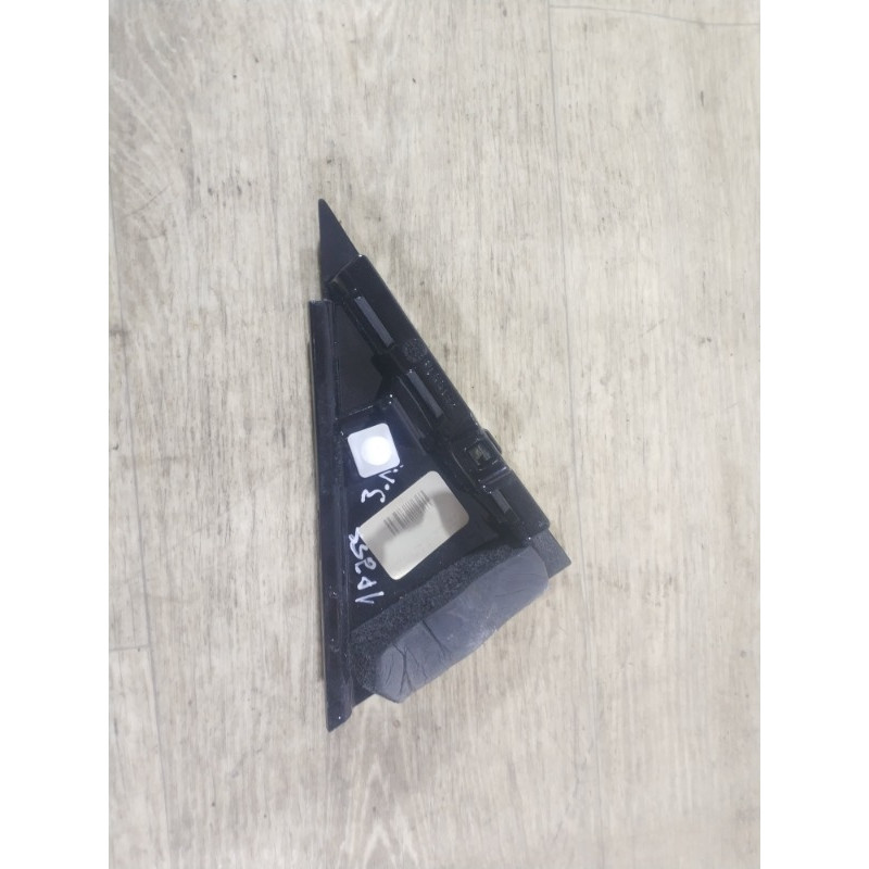 Молдинг двери (уголок) внутренний (кузов и элементы) Volkswagen Passat B7 2013 2.5 561839903B041