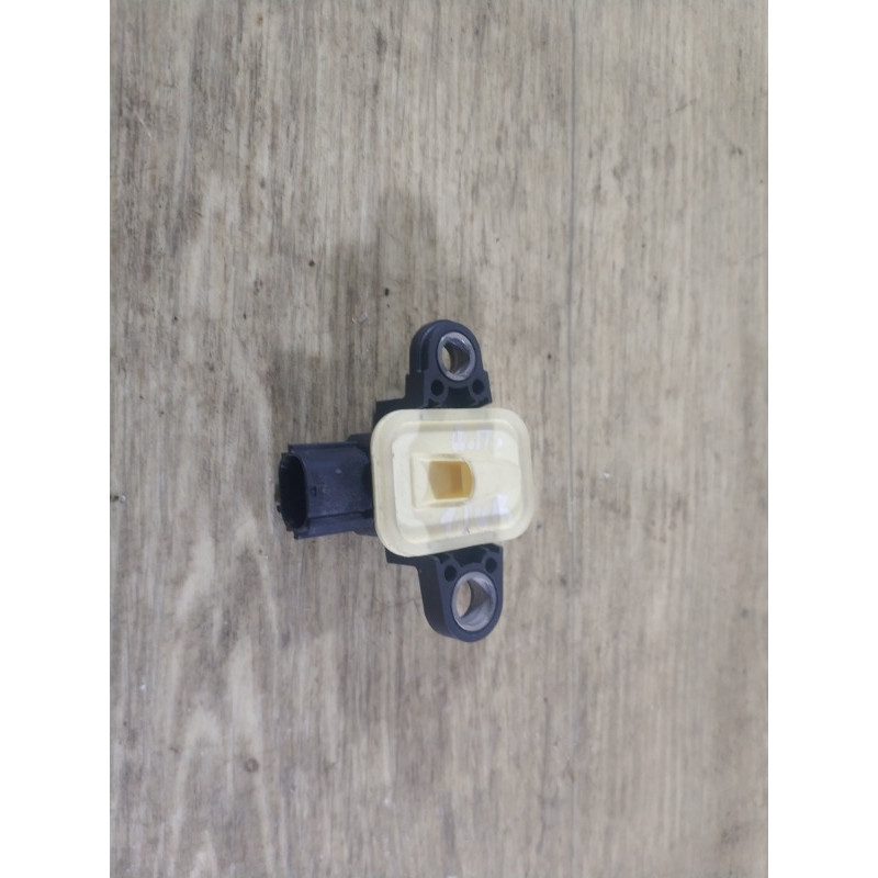Датчик удара (электрика / датчики) Nissan Juke F15 2011 1.6 K88361MA0J