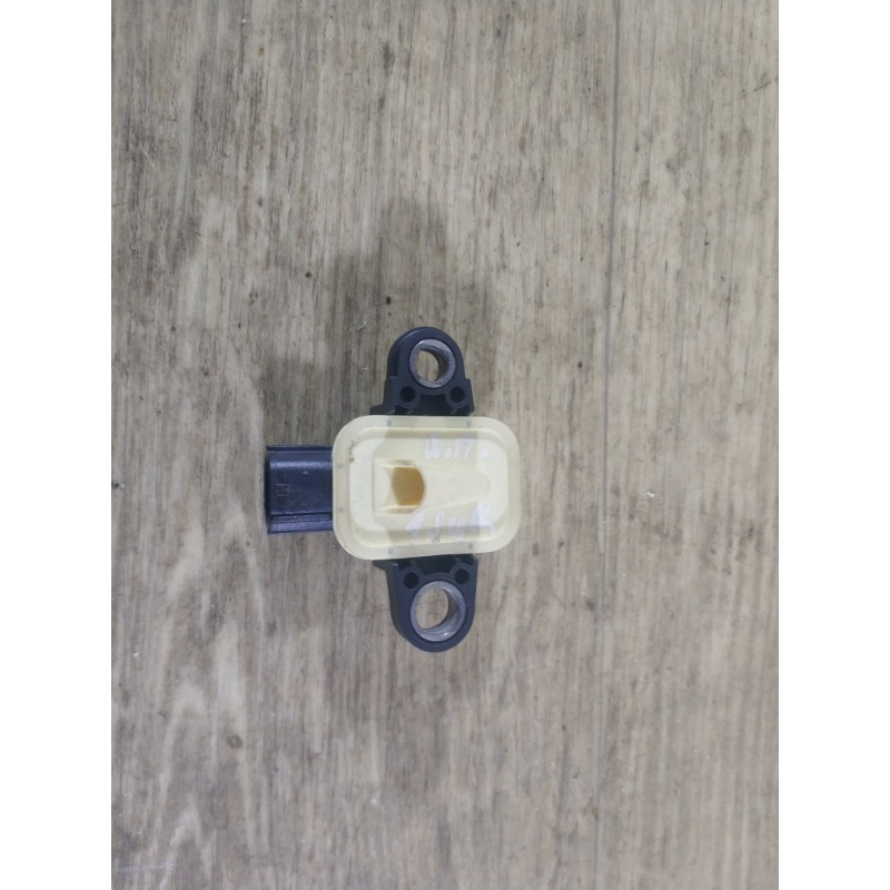 Датчик удара (электрика / датчики) Nissan Juke F15 2011 1.6 K88361MA0J