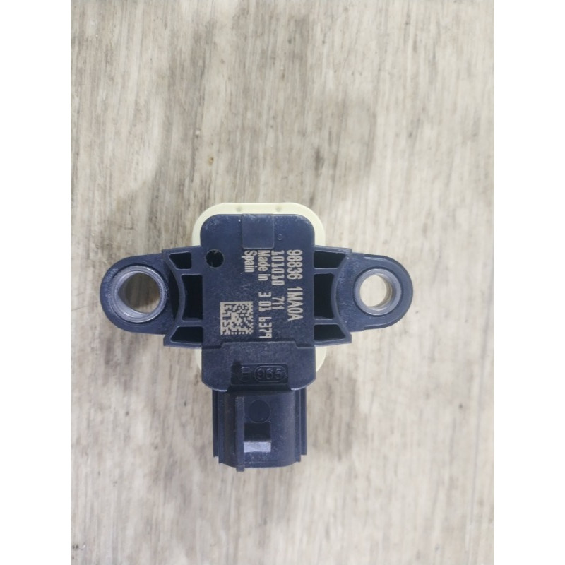Датчик удара (электрика / датчики) Nissan Juke F15 2011 1.6 K88361MA0J