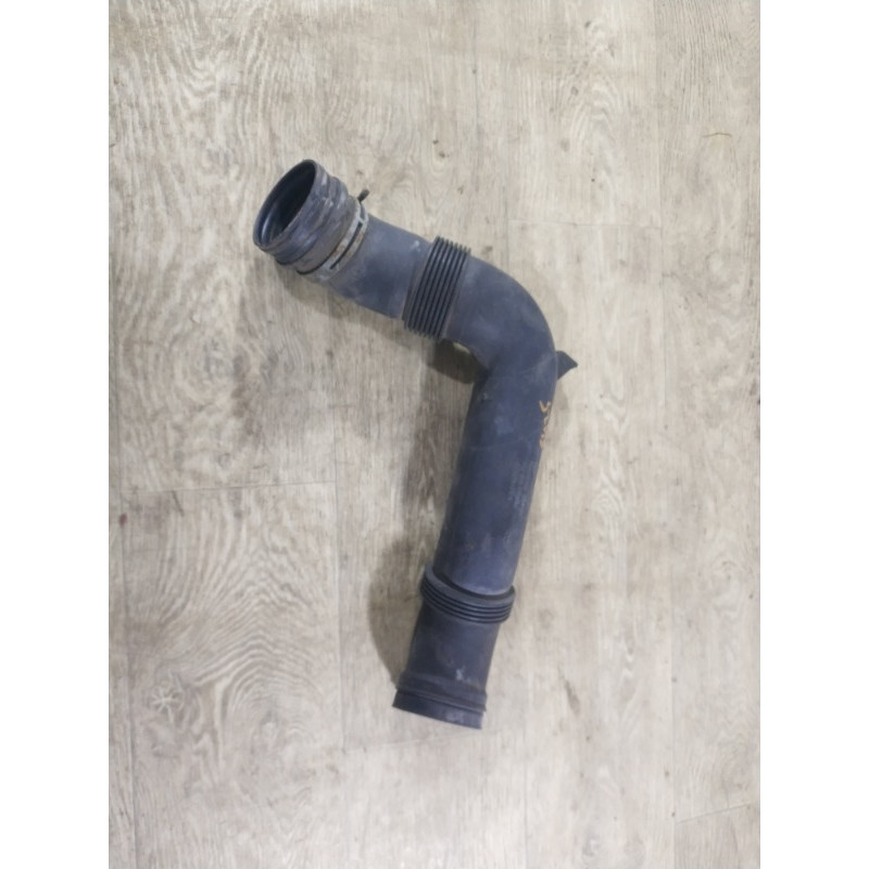 Патрубок (система охлаждения) Volkswagen Jetta MK6 2011 2.0 1k0129618aj