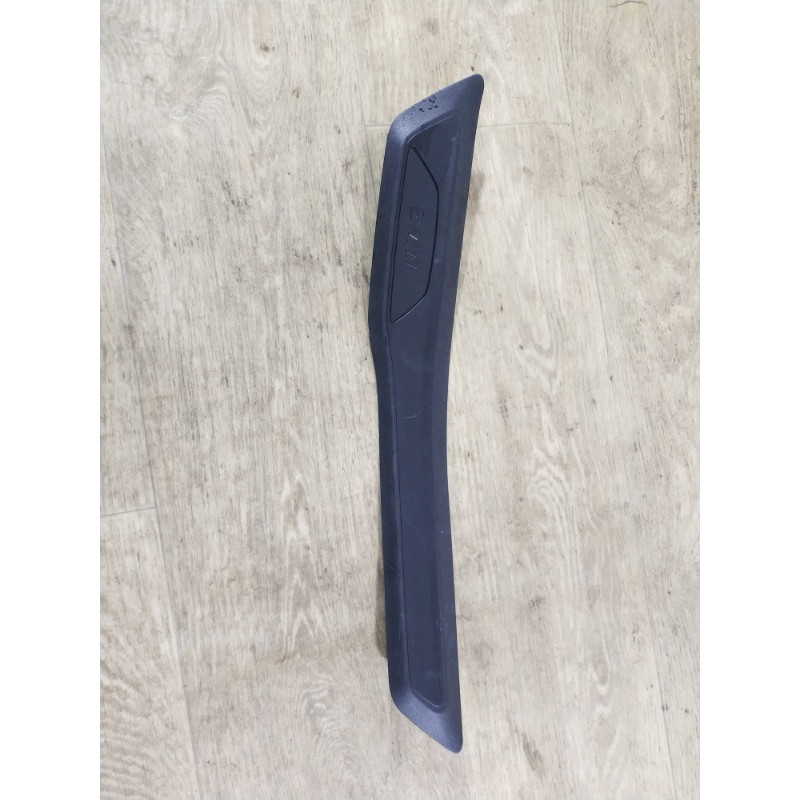 Накладка на поріг (кузов і елементи) BMW 3-series F30 2013 N26B20 51477263313