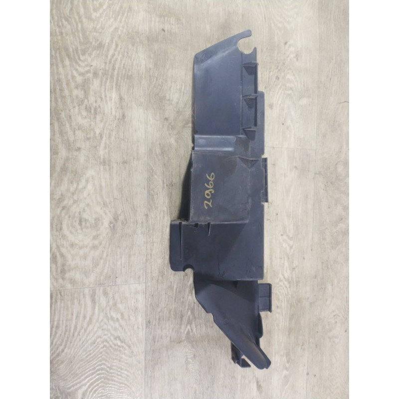 Воздухозаборник (впускная система) Volkswagen Touareg 7L 2004 3.2 7l6121334d