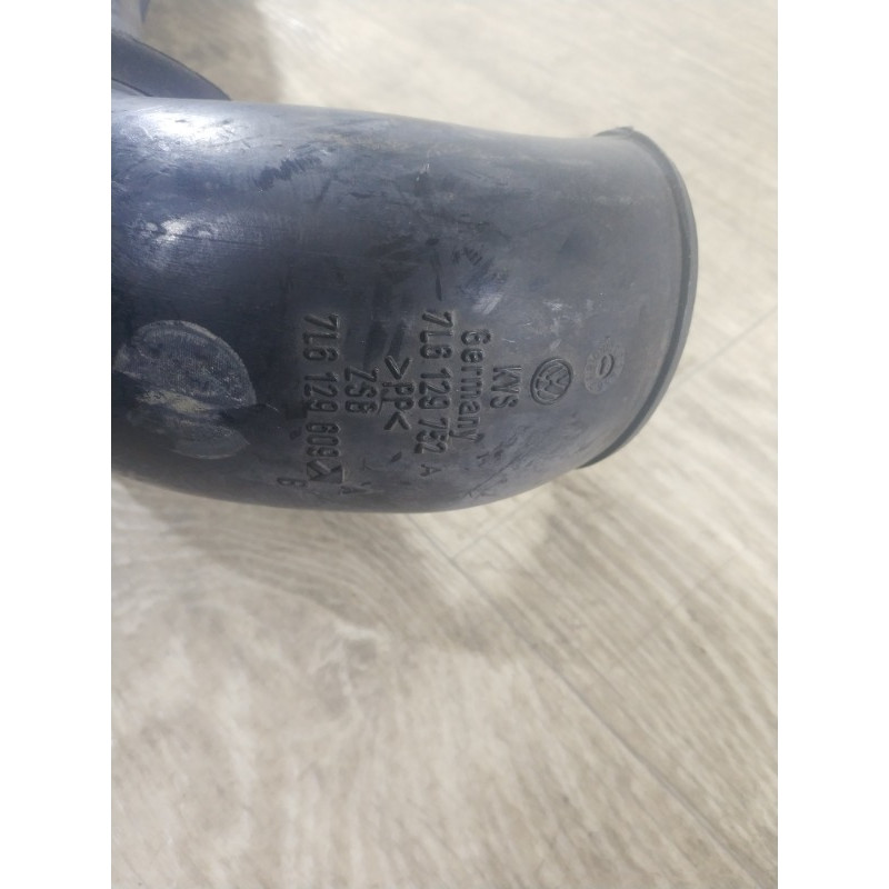 Шланг (система охолодження) Volkswagen Touareg 7L 2004 3.2 7l6129752A